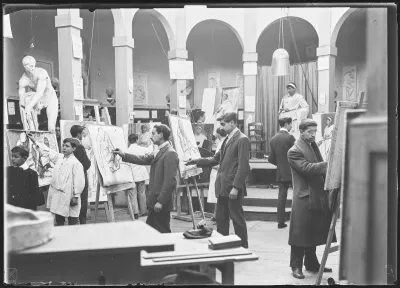 Foto de Escuela de Artes y Oficios de Vitoria-Gasteiz (1 de 8)
