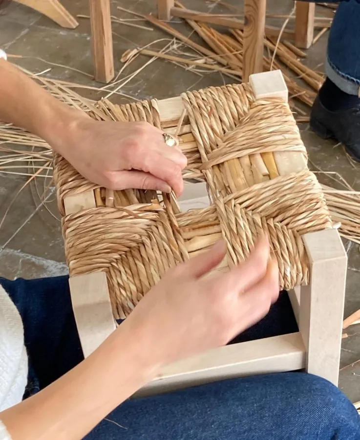 Curso de encordado de enea: taburete cuadrado