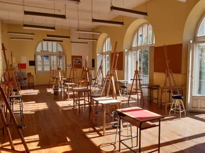 Foto de Escuela de Artes y Oficios de Vitoria-Gasteiz (2 de 8)
