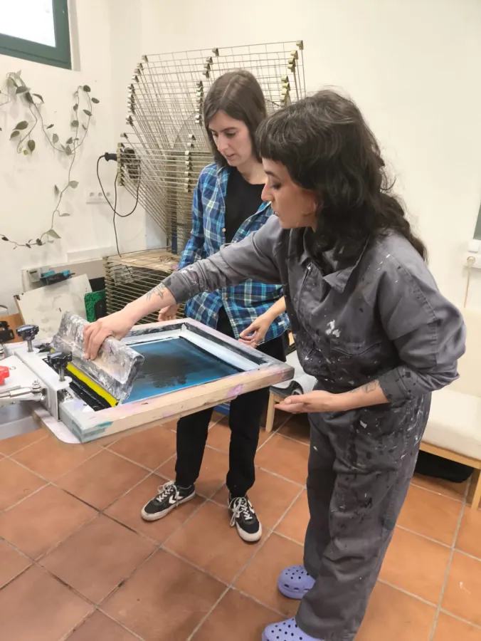 Taller de iniciación a la serigrafía textil + papel