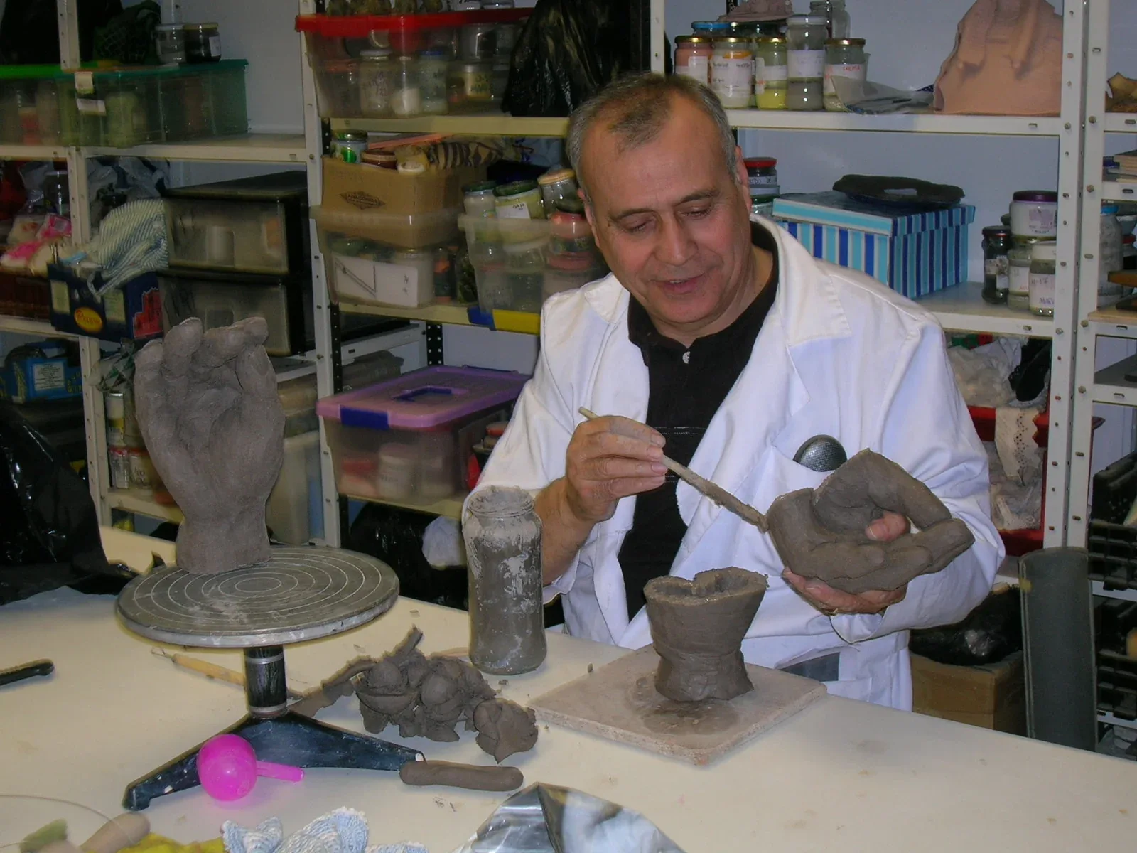 Talleres semanales de cerámica